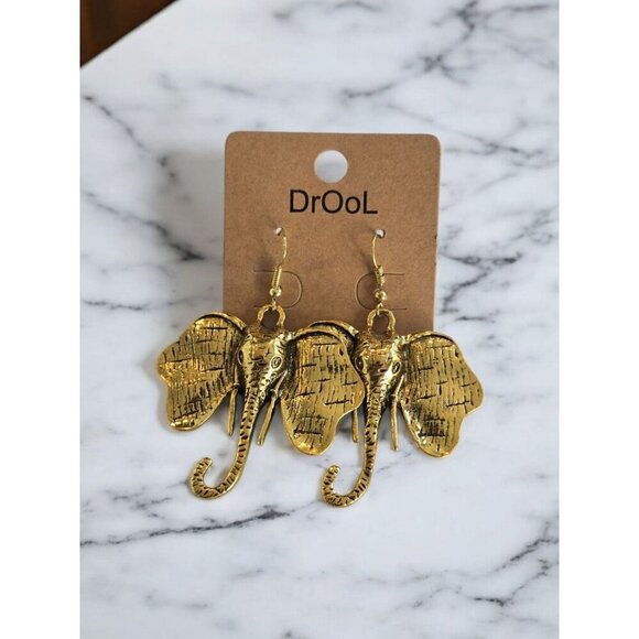 New BEAUTIFUL Jungle GOLD ELEPHANT African Animal Pierced EARRINGS - Picture 1 of 2